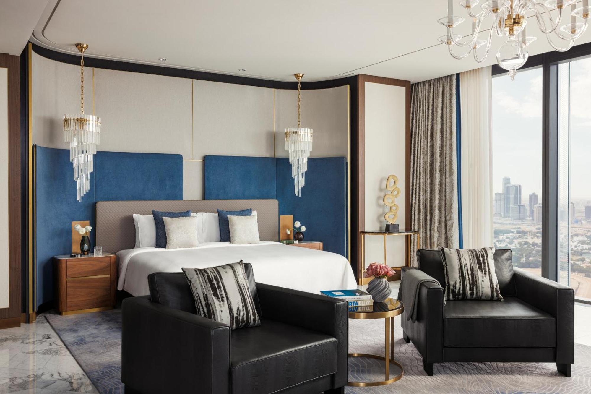 One&Only One Za'Abeel Hotel Dubai Ngoại thất bức ảnh A bedroom at The St. Regis Mumbai